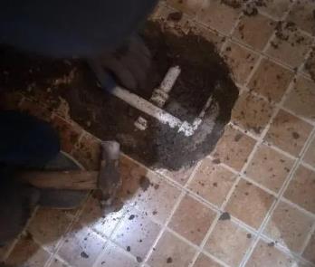 姑苏卫生间漏水维修公司为您分享下卫生间渗水如何处理及注意事项
